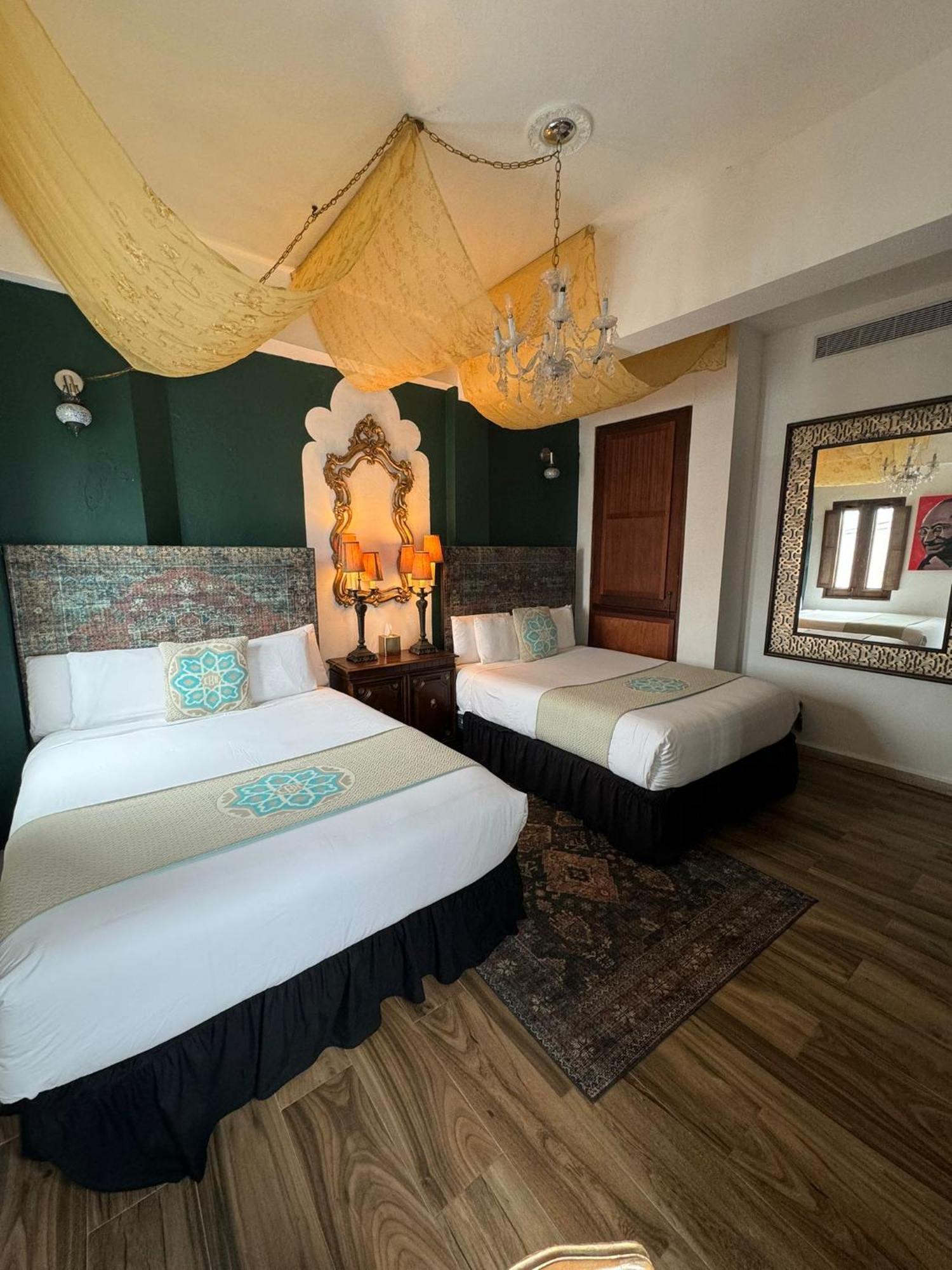 Casablanca Hotel Сан-Хуан Экстерьер фото